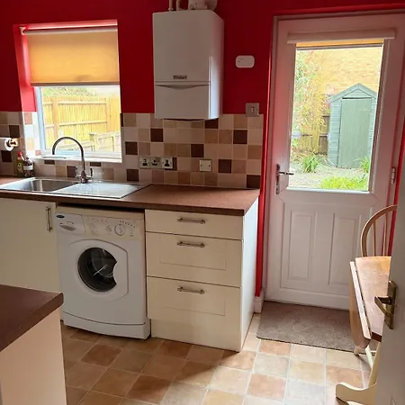 Comfortable 2bed Nr Centre And Parking Dom wakacyjny