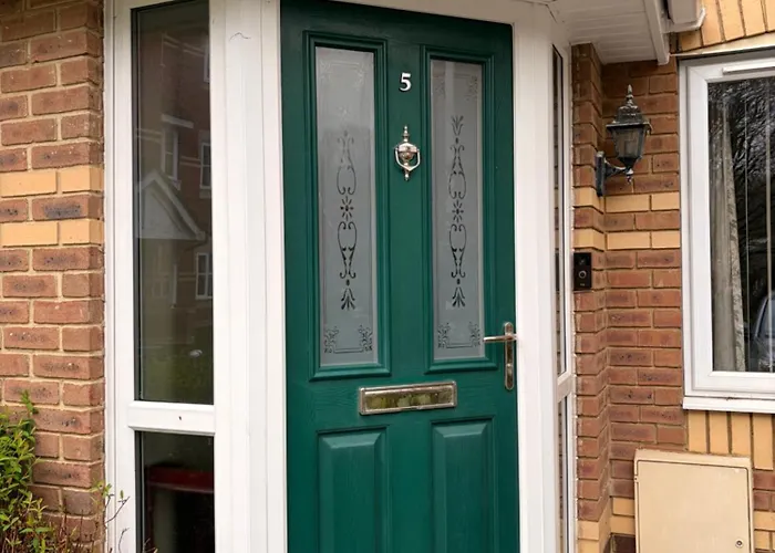 Dom wakacyjny Comfortable 2bed Nr Centre And Parking *