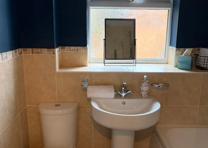 Comfortable 2bed Nr Centre And Parking Bristol